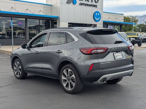Used 2025 Ford Escape Platinum AWD/4WD image 7
