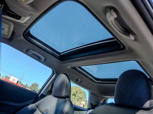 Used 2025 MINI Cooper S image 16