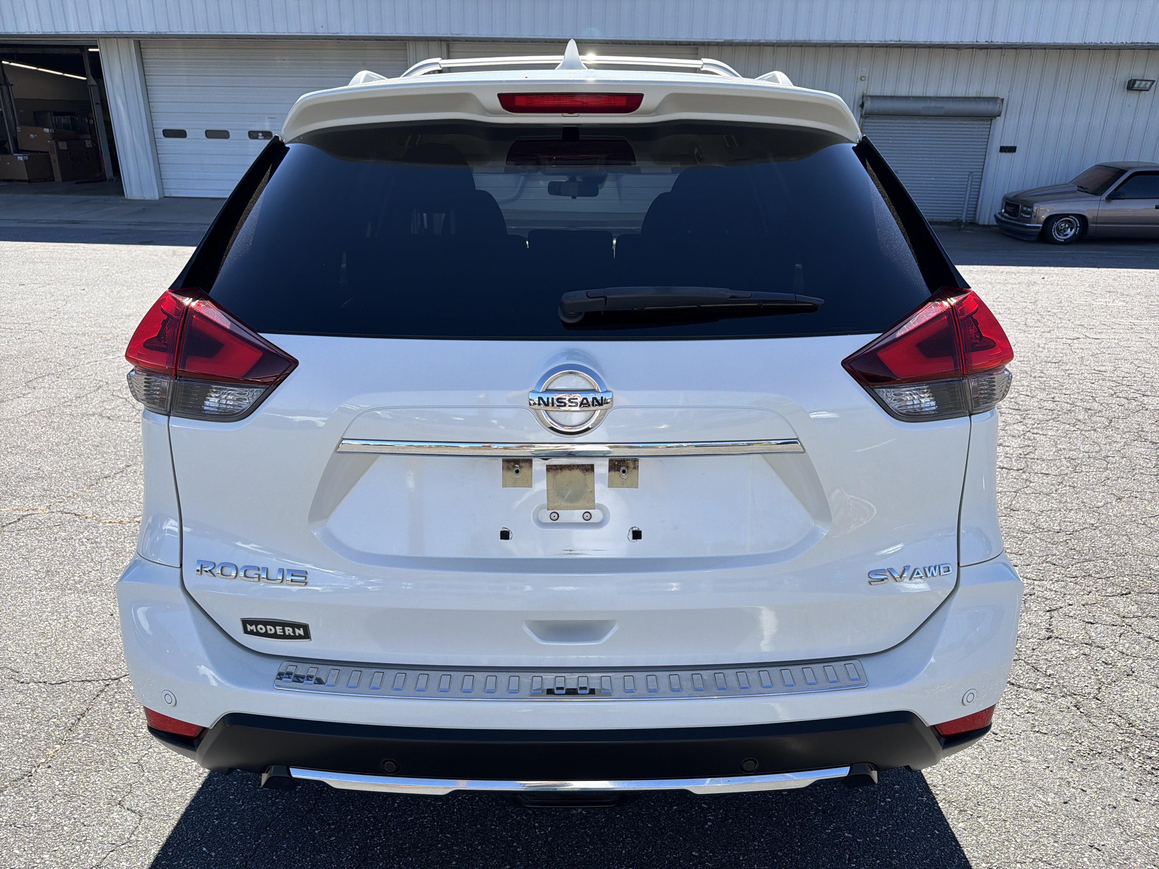 Used 2019 Nissan Rogue SV w/ Premium Package AWD/4WD image 6