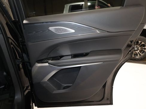 Certified 2024 Cadillac Lyriq Luxury w/ LPO, Floor Liner Package image 20