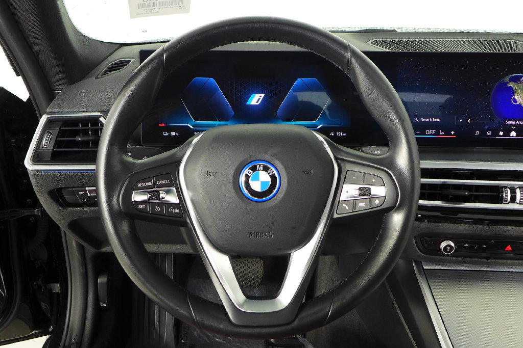 Certified 2024 BMW i4 eDrive35 w/ Convenience Package RWD image 27