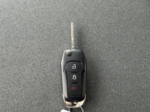 Certified 2025 Ford F250 XLT image 35