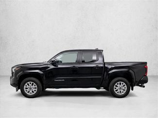 Certified 2025 Toyota Tacoma SR5 AWD/4WD video 4
