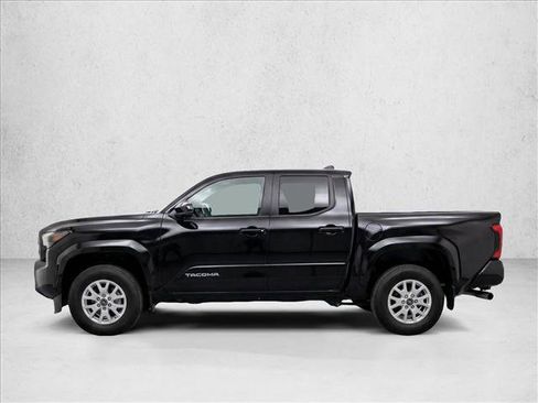 Certified 2025 Toyota Tacoma SR5 AWD/4WD image 4