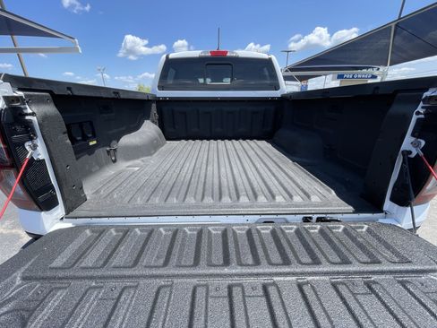 Used 2024 Ford Ranger Lariat w/ Trailer Tow Package RWD image 9