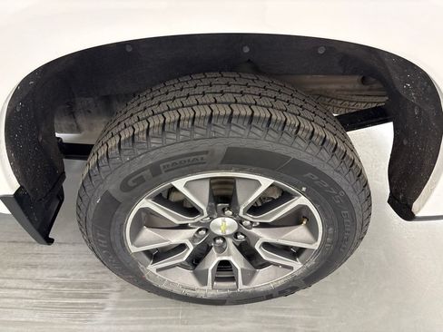 Used 2020 Chevrolet Silverado 1500 LT w/ All-Star Edition RWD image 14