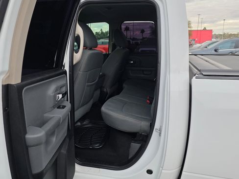 Used 2013 RAM 1500 Classic SLT w/ Premium Display Pkg image 20