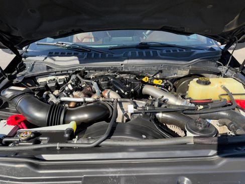 Used 2019 Ford F250 King Ranch w/ Chrome Package image 41