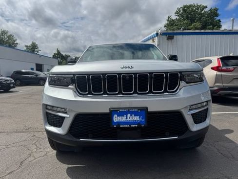 Used 2024 Jeep Grand Cherokee Limited 4xe w/ Luxury Tech Group II AWD/4WD image 7