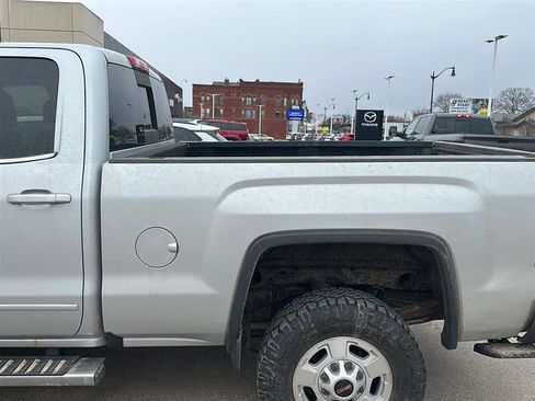 Used 2017 GMC Sierra 2500 SLE w/ SLE Fleet Preferred Package image 6