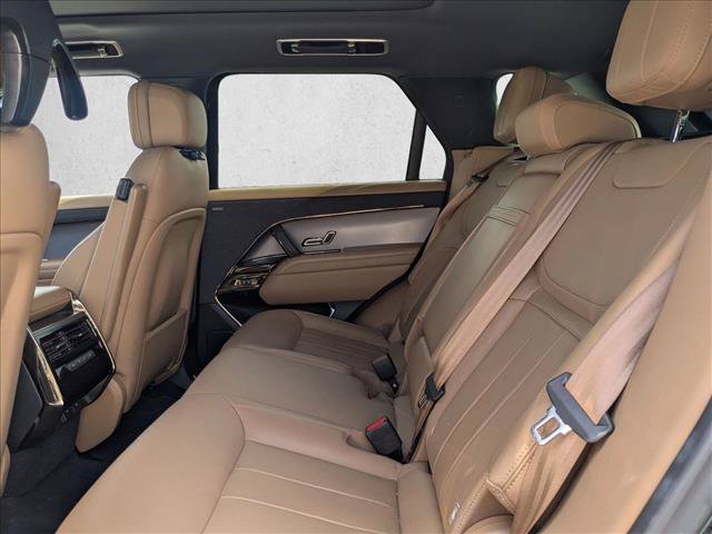 Used 2023 Land Rover Range Rover Sport SE AWD/4WD image 15