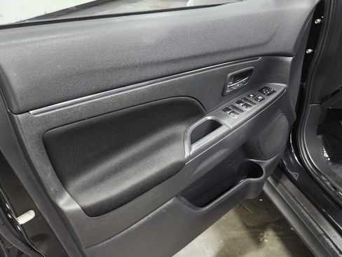 Used 2021 Mitsubishi Outlander Sport ES image 22