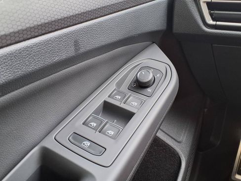 Used 2024 Volkswagen GTI SE w/ SE Leather Seats Package FWD image 32