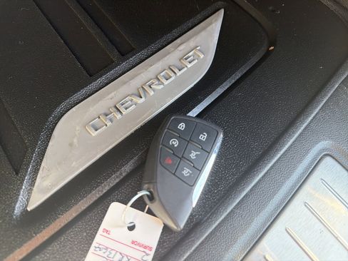 Used 2024 Chevrolet Tahoe High Country AWD/4WD image 30