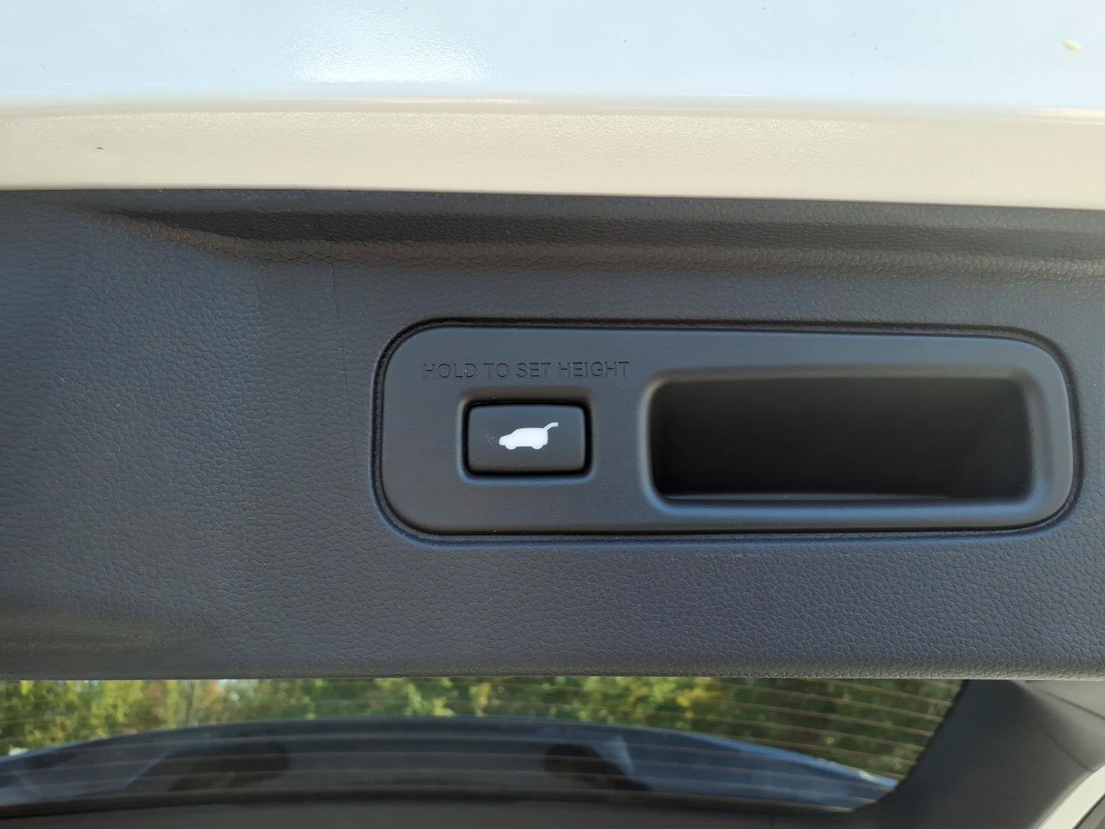 New 2026 Honda Pilot Touring image 6