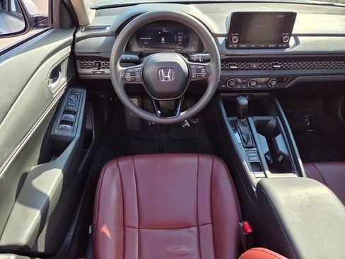 Used 2024 Honda Accord EX image 4