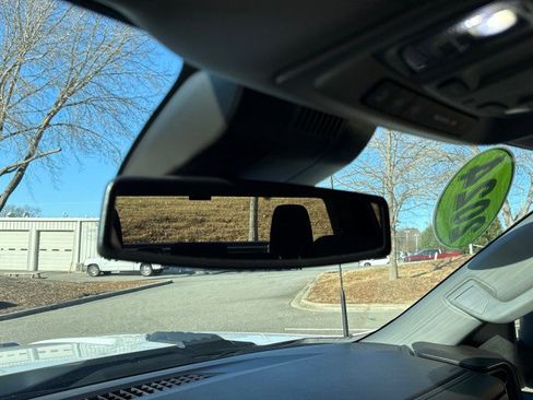 Used 2024 Chevrolet Silverado 2500 LT w/ Safety Package image 31