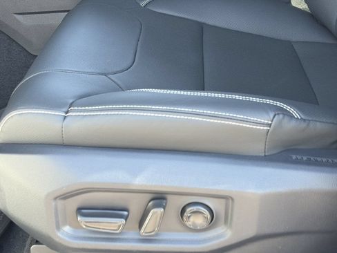 New 2026 Toyota Tundra Limited AWD/4WD image 16