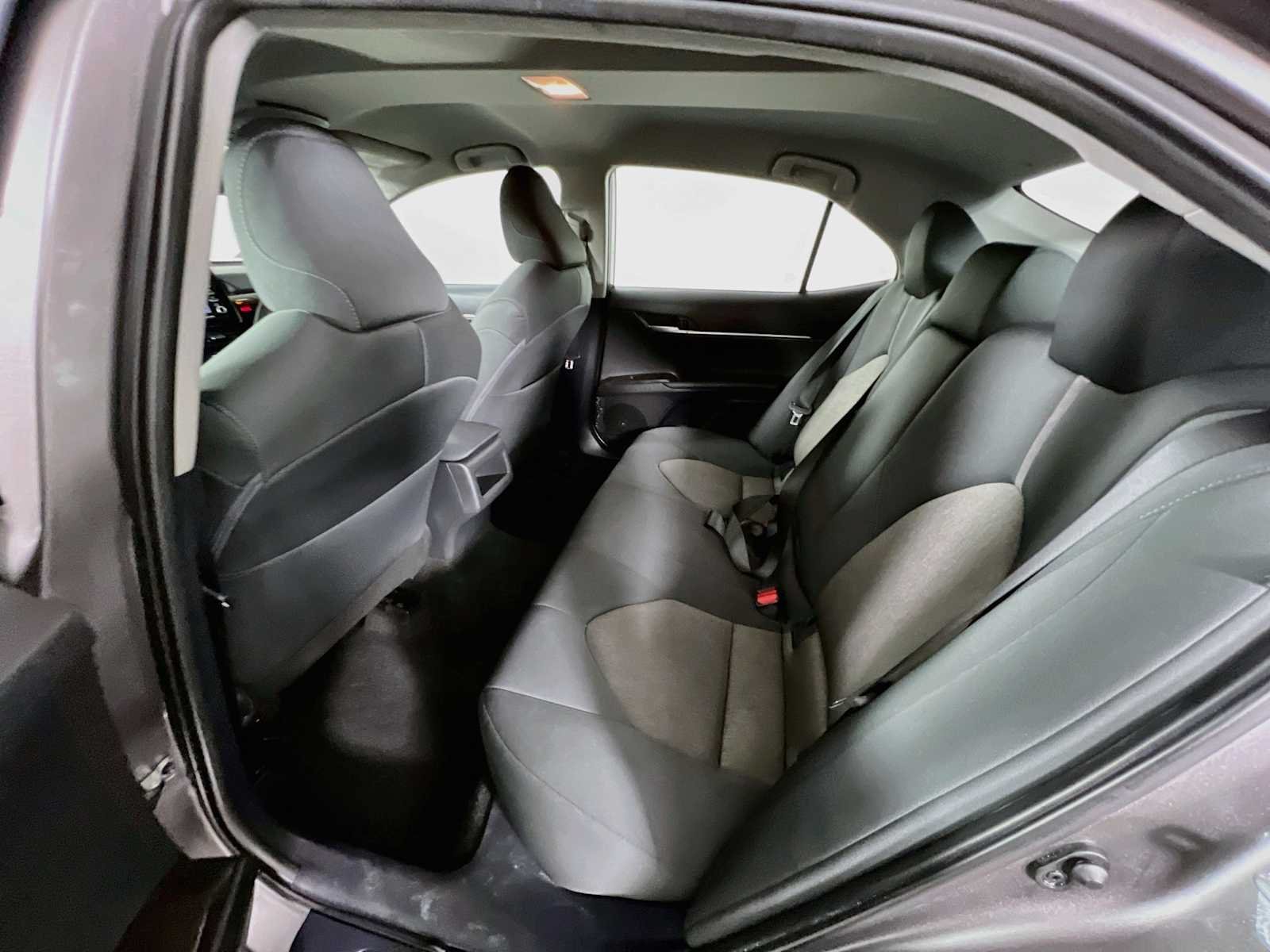 Used 2024 Toyota Camry LE FWD image 24