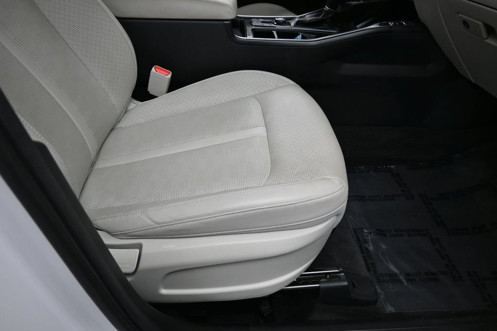 Used 2024 Kia Sorento S w/ Panoramic Sunroof Package FWD image 47