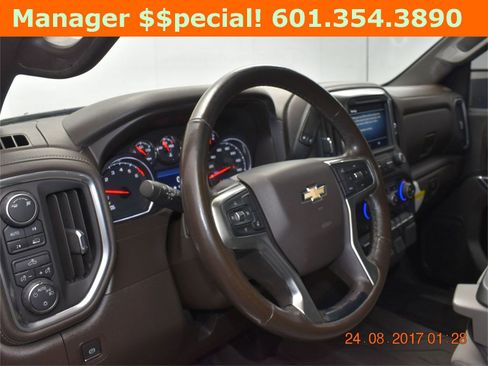 Used 2019 Chevrolet Silverado 1500 LT w/ All-Star Edition image 12