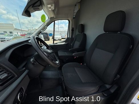Used 2023 Ford E-Transit Medium Roof w/ Interior Upgrade Package RWD image 9