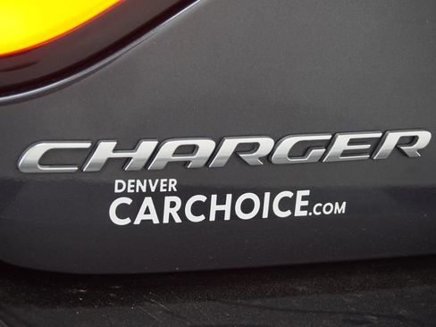 Used 2016 Dodge Charger SXT RWD image 24