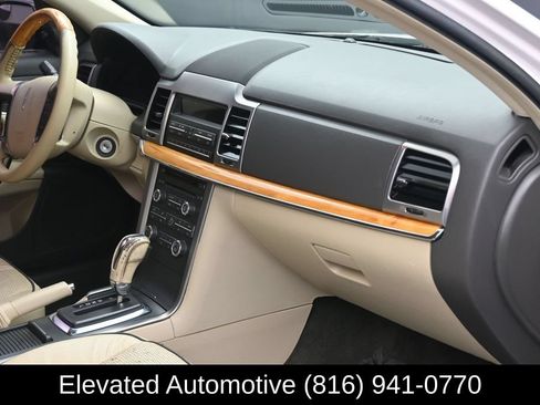 Used 2012 Lincoln MKZ Hybrid FWD image 6