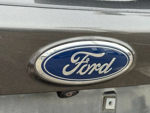 Used 2017 Ford Escape Titanium AWD/4WD image 23