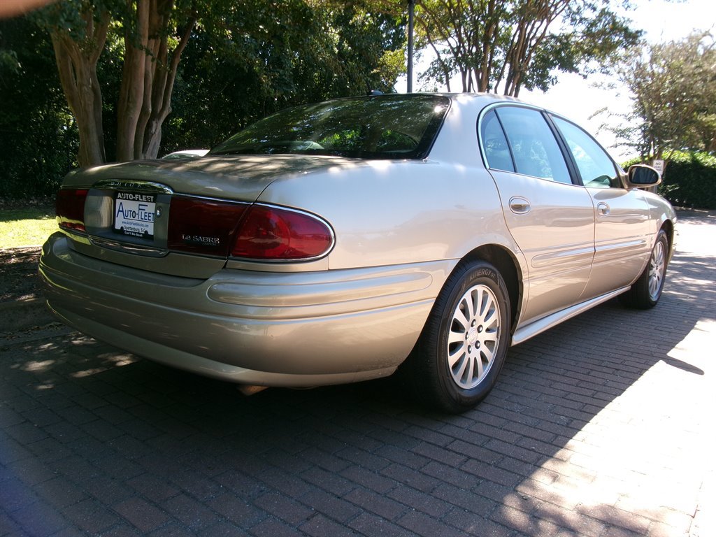 Used 2005 Buick Le Sabre Custom w/ Leather and Comfort Group FWD image 6