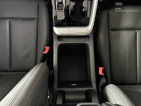 Certified 2025 Audi Q5 Premium w/ Convenience Package AWD/4WD image 32