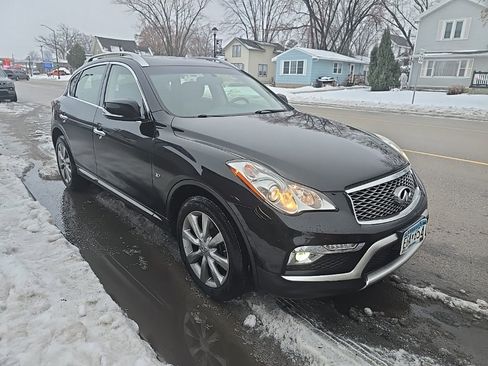 Used 2017 INFINITI QX50 Journey w/ Premium Package image 4