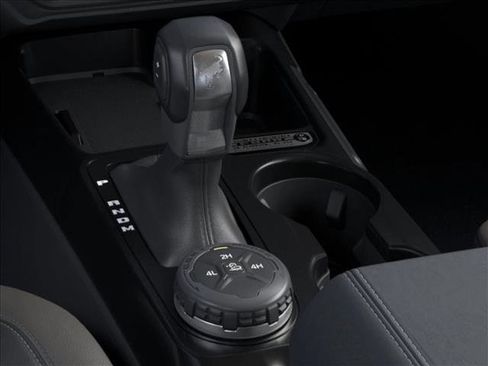 New 2026 Ford Bronco Outer Banks AWD/4WD image 17