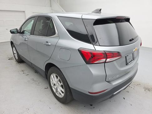 Used 2023 Chevrolet Equinox LT w/ Driver Convenience Package AWD/4WD image 10