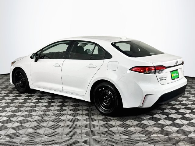 Used 2025 Toyota Corolla LE FWD image 6