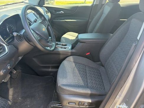 Used 2024 Chevrolet Equinox LT AWD/4WD image 9
