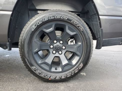 Used 2026 RAM 1500 Express AWD/4WD image 9