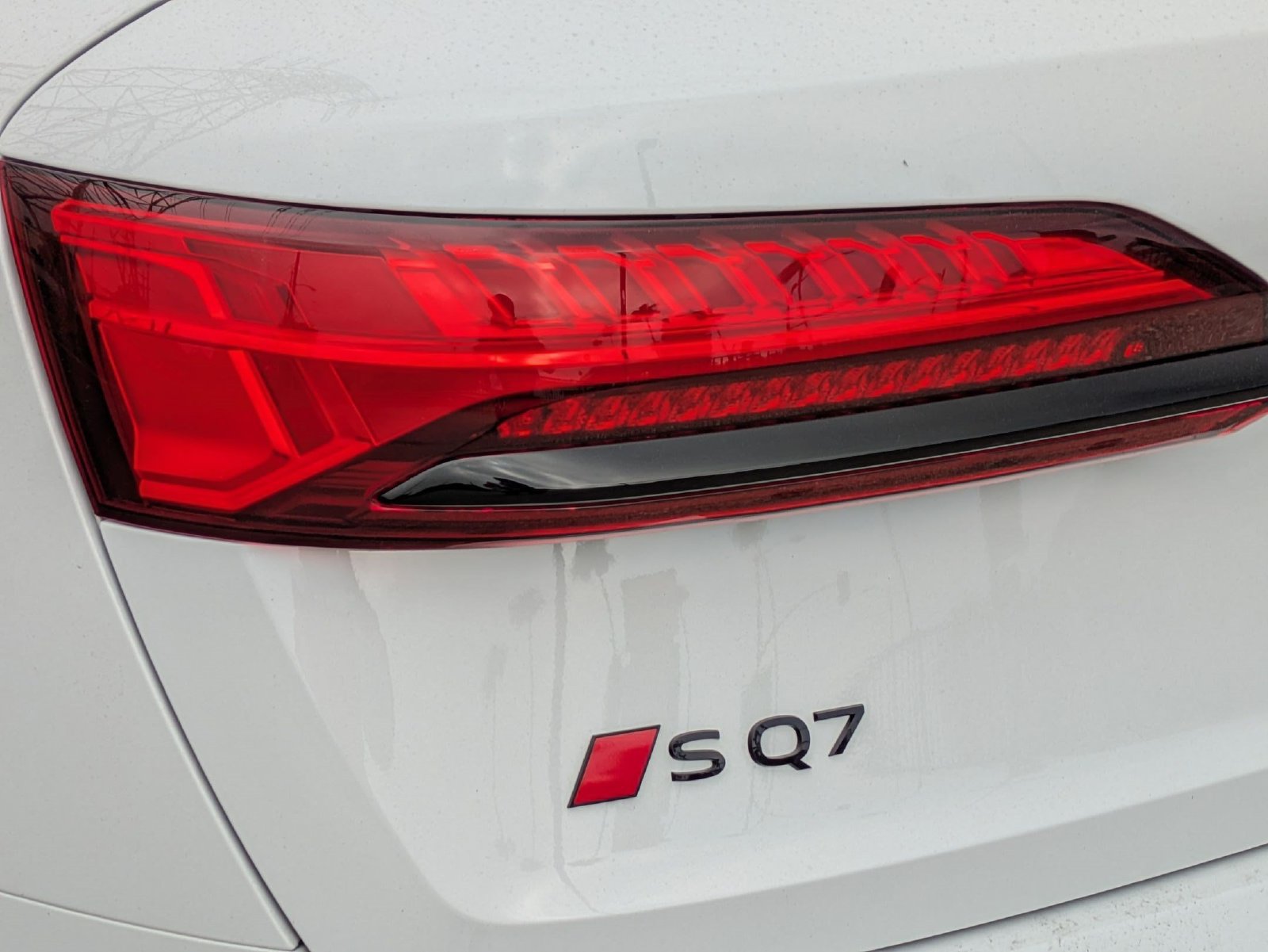Used 2026 Audi SQ7 Premium Plus AWD/4WD image 14
