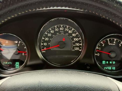 Used 2014 Chrysler 200 Limited w/ Sun/Sound Group image 10