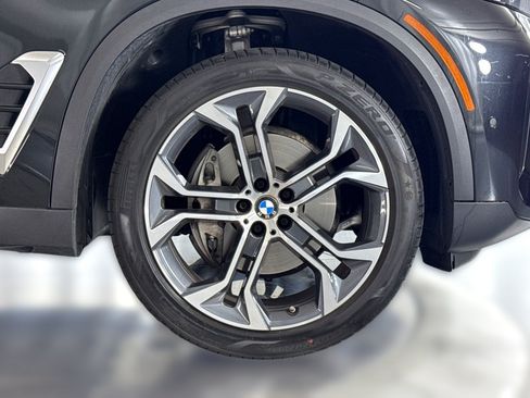 Certified 2024 BMW X5 sDrive40i w/ Parking Assistance Package RWD image 13