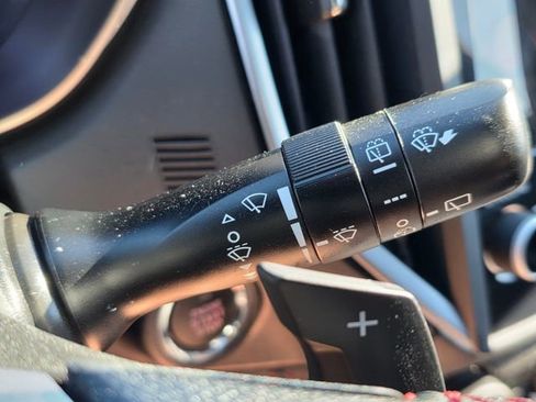 Used 2020 Subaru Impreza 2.0i Sport image 36