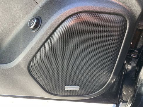 Used 2023 GMC Acadia Denali w/ Trailering Package image 19