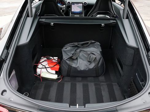 Used 2025 Mercedes-Benz AMG GT 63 image 68