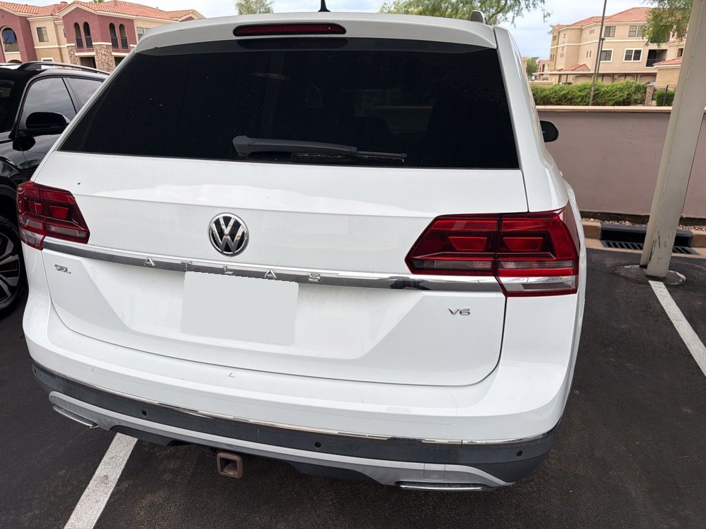Used 2018 Volkswagen Atlas SEL FWD image 3