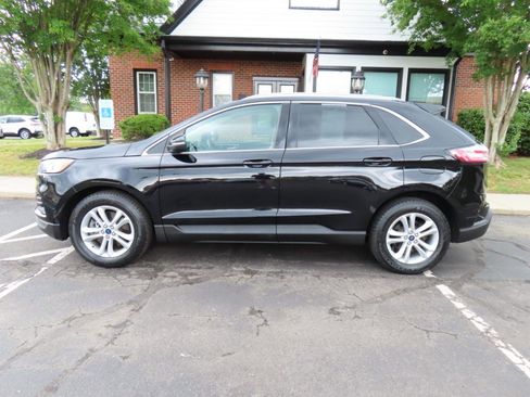 Used 2020 Ford Edge SEL AWD/4WD image 3