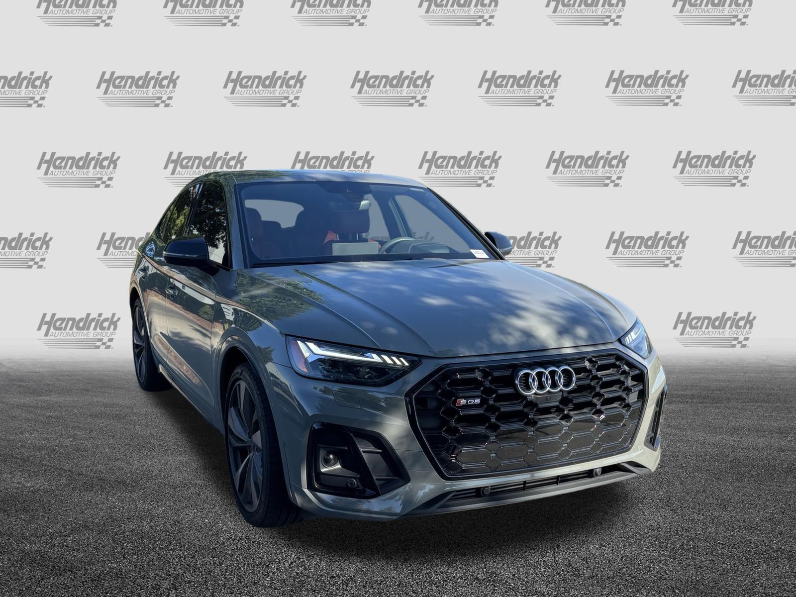 Used 2021 Audi SQ5 Prestige w/ Prestige Package AWD/4WD image 2
