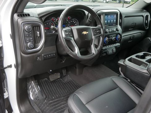 Used 2022 Chevrolet Silverado 3500 LT w/ Convenience Package AWD/4WD image 15