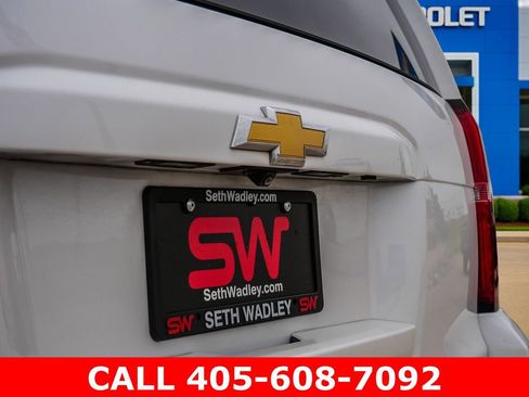 Used 2018 Chevrolet Tahoe LT RWD image 10