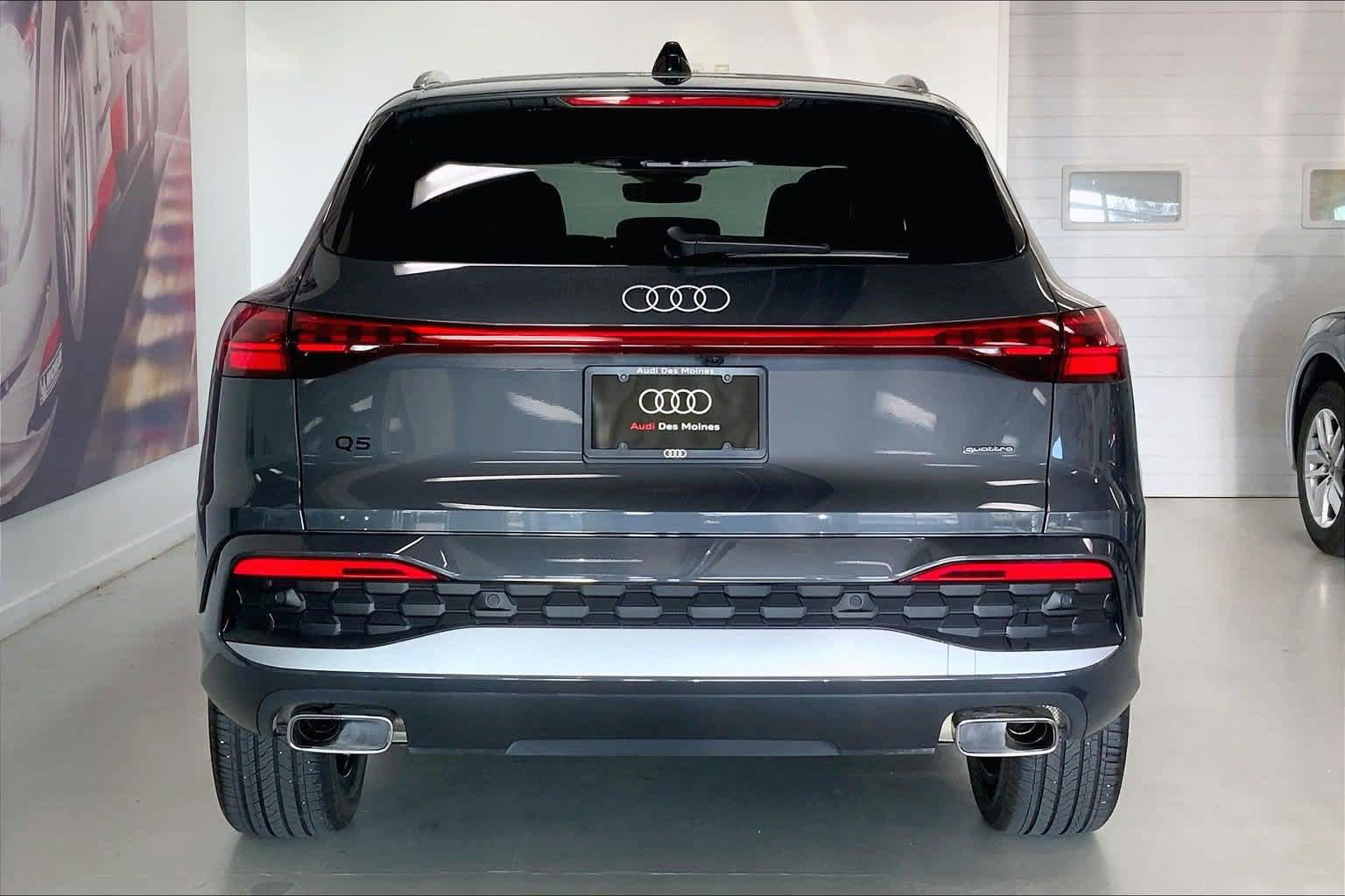 Certified 2025 Audi Q5 Premium w/ Convenience Package AWD/4WD image 5