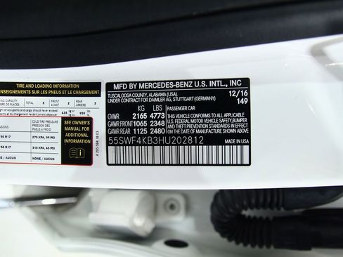 Used 2017 Mercedes-Benz C 300 4MATIC Sedan image 22